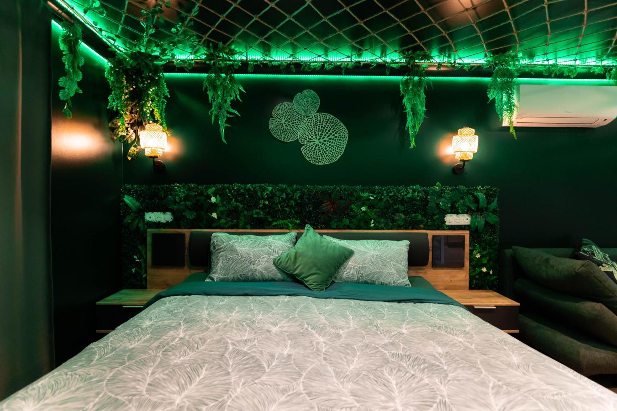 L'Oasis Tropicale, Jacuzzi, Love Room Roppenheim Exterior foto